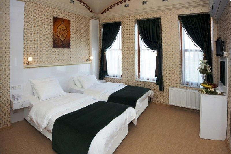 Ottoman Tulip Hotel Istanbul Exterior photo